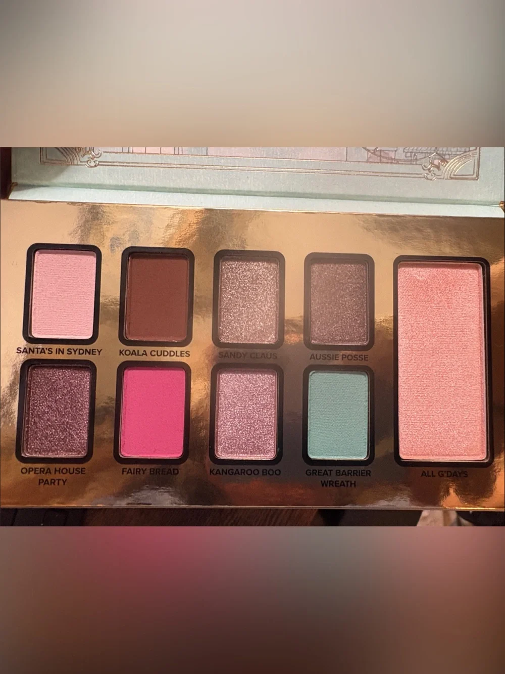 Too Faced ~ Christmas in Sydney Eyeshadow Palette